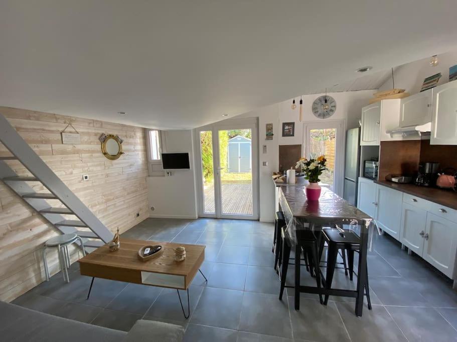 Agreable Maison, Plage A 400M, Jardin, Piscine Et Tennis Saint-Palais-sur-Mer Kültér fotó